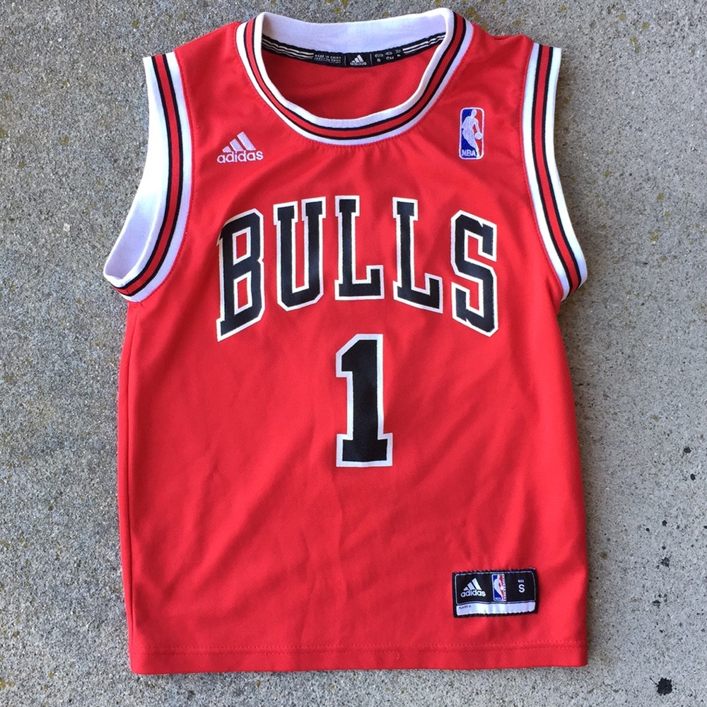 Derrick Rose Adidas Bulls Jersey Boys Small